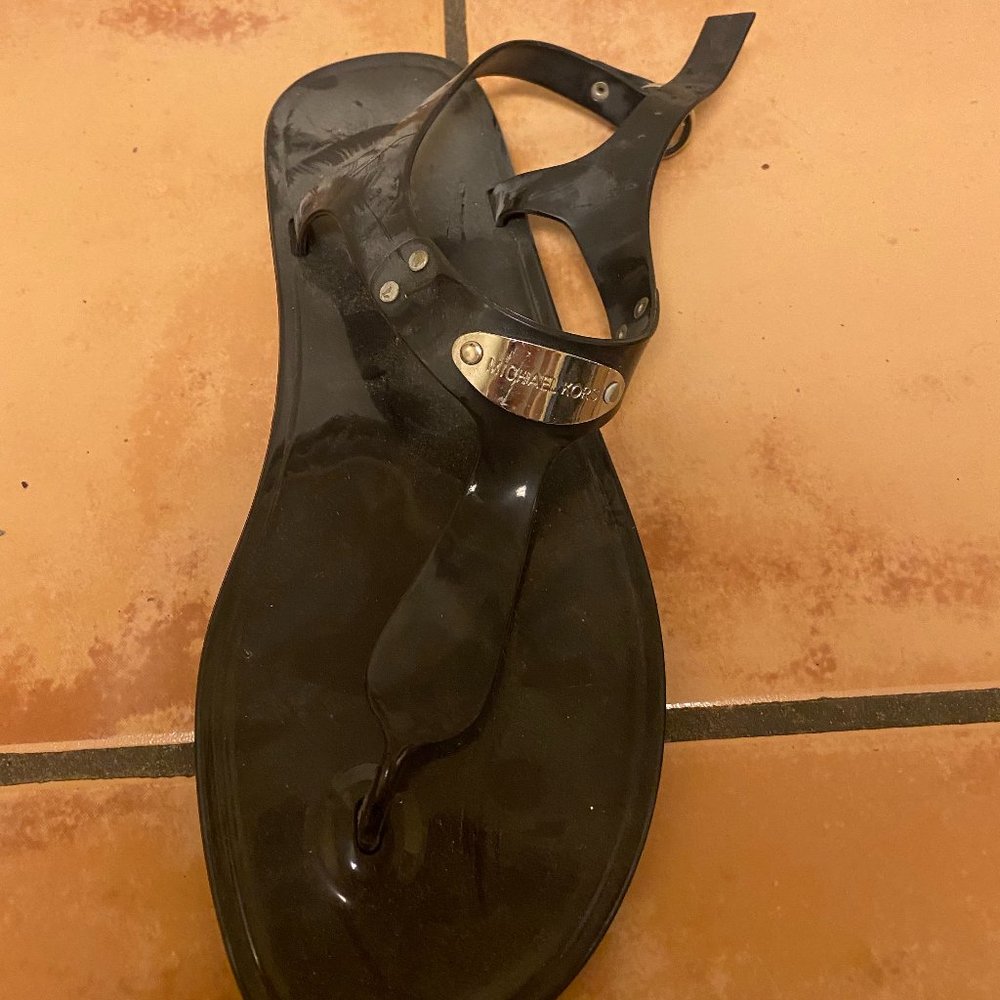 Michael Kors Split Toe Sandal